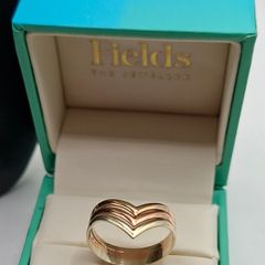 Vintage 9ct tricolour ring