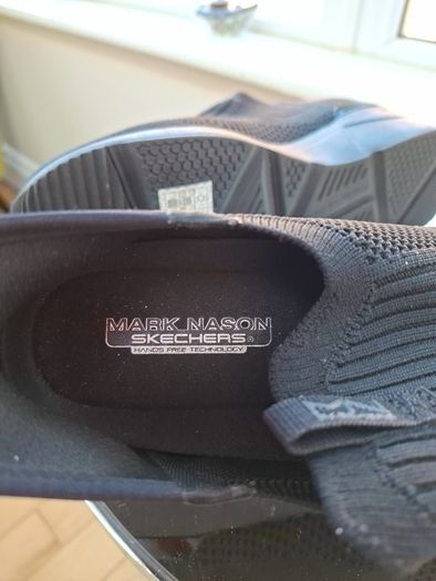Sketchers  Black slip on Size 39 ladies