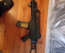 Needs battery airsoft rifle