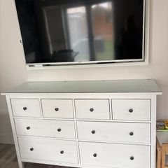 IKEA Hemnes Chest of 8 Drawers