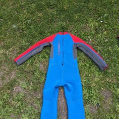 O'Neill children's wetsuit