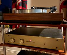 Conrad Johnson Classic Pre Amp with Phono