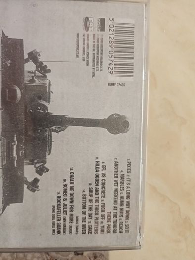 Snuff CD  (Punk) - Numb Nuts