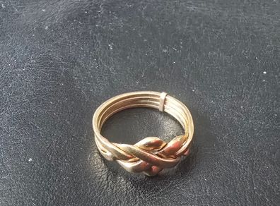 puzzle ring