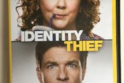 Identity Thief [2013] Jason Bateman, Jon Favreau, Amanda Peet, Robert Patrick &amp; Melissa McCarthy [Movie DVD]