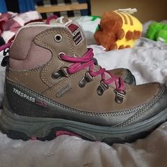 Trespass Kids Hiking Boots