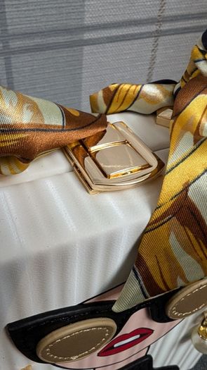 Chic Striped Design Shoulder Bag.