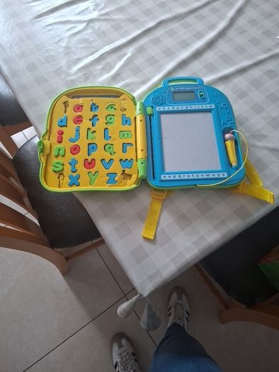 leap frog back pack
