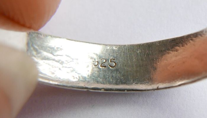 Vintage 925 Sterling Silver Band Ring size Q - 3,1g