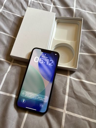 iPhone 14 ( Unlocked / Any Sim )  Like New