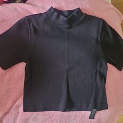 Black ribbed top, size M-L