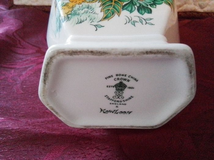 Crown Staffordshire "Kowloon" Vase