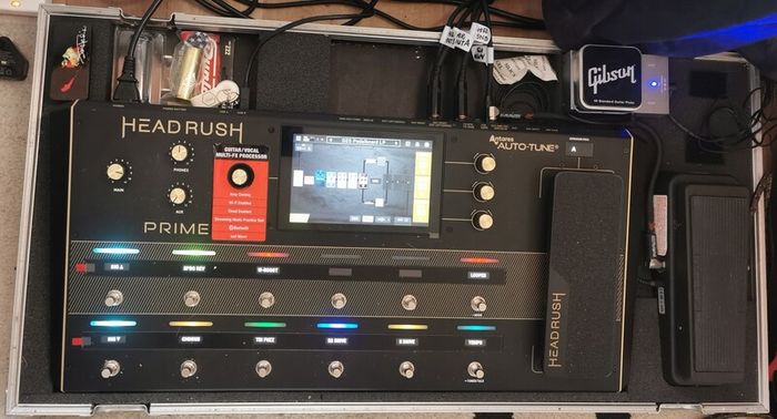 Headrush Prime + case + wah + decksaver