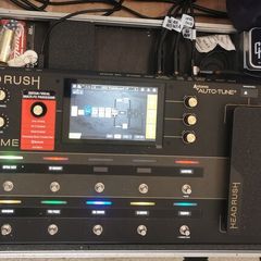 Headrush Prime + case + wah + decksaver