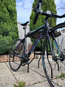 Carrera Ladies Road Bike - Like New, Excellent Condition