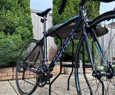 Carrera Ladies Road Bike - Like New, Excellent Condition