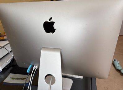 Apple 2019 iMac 21.5" Desktop Computer