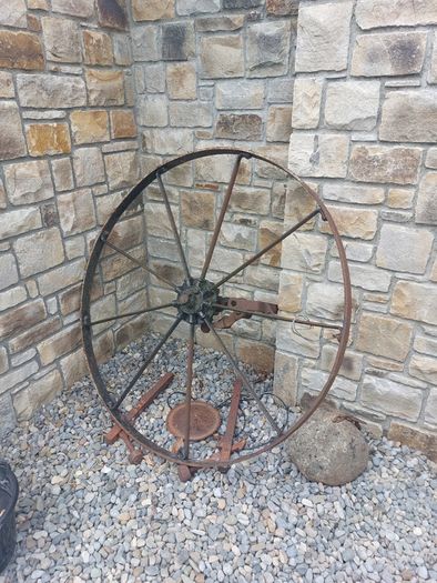 Antique Cast Iron Wheels
