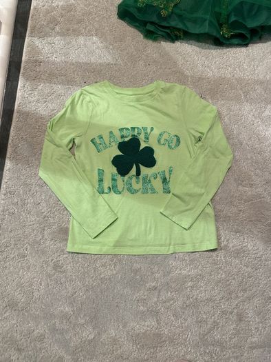 Dunnes St.Patrick theme top