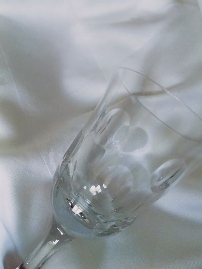 High quality similar to Waterford 24% lead crystal wine glasses
