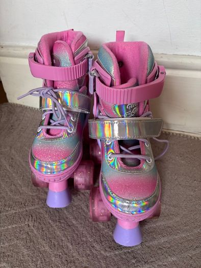 Glitter Glow quad roller skates