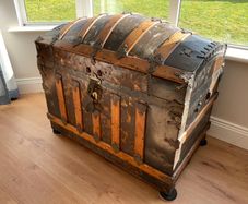 Vintage American Dome-Top Steamer Trunk / Storage Chest