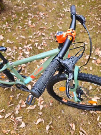 CUBE Acid 240 Disc kids bike. Cycle