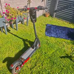 KuKirin M4 Electric Scooter with Handlebar Bag