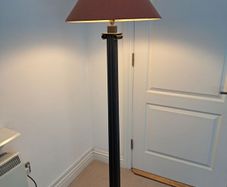 Floor lamp