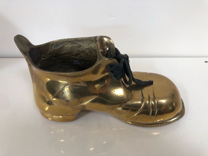 Solid brass boot