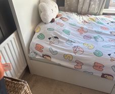Kids Single, Malm Bed, Ikea, 2 drawers