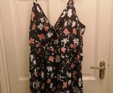 Floral dress size 18