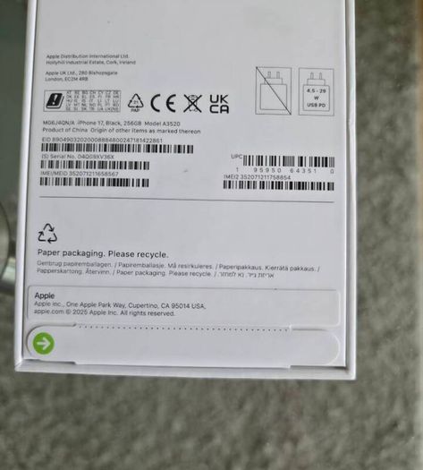 Apple Iphone 17 256GB IRISH