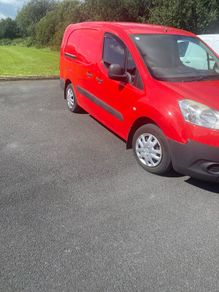 Peugeot van