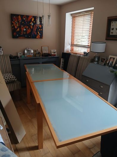 dinning table