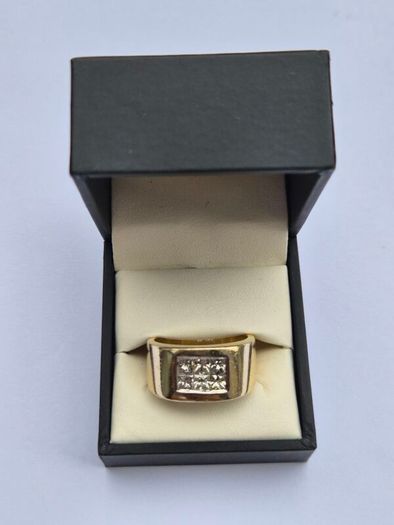 14K Gold And Diamond Ring