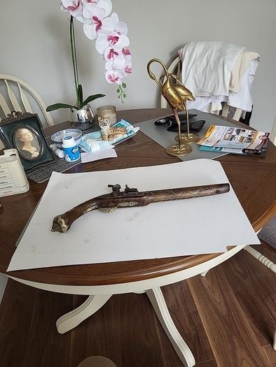 Antique flintlock pistol replica