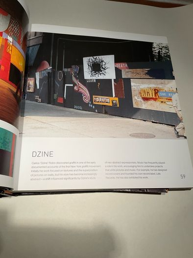 Graffiti World / Street Art / Thames & Hudson Large Format Hdbk 1st Edtn 2004