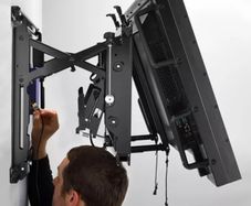 Professional Wall bracket 40" to 80"