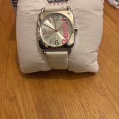 Lady's Bench watch