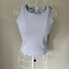 bnwt blue crop top