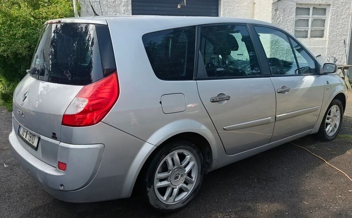 2008 Renault Grand Scenic 1.6 petrol (7 seater)