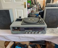 Vintage 70s Toshiba Stereo Music Centre, Model SM-2750, Radio, Tape & Phono (Record Player), Plus Speakers, Radio works fine, Phono works fine but needs new needle, Tape Deck has no cover and is not working