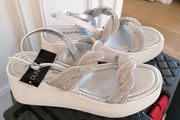 Women's Sandals NWT SIZE 40 6.5 uk