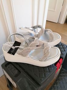 Women's Sandals NWT SIZE 40 6.5 uk