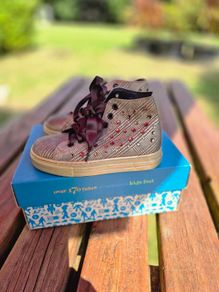 I Pinko Pallino Designer Boots, UK Junior 11, EU 29 Brand New, AV