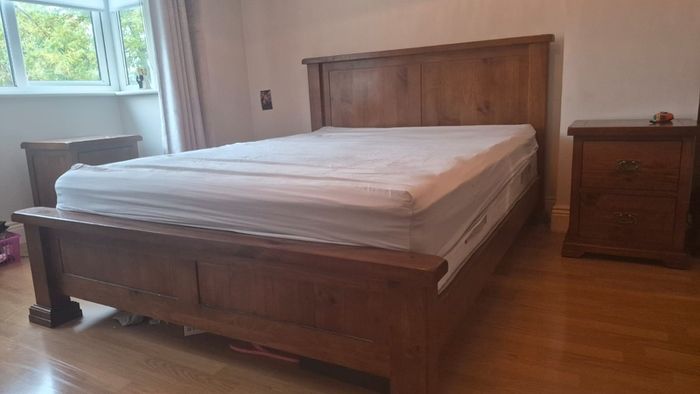 bedroom set