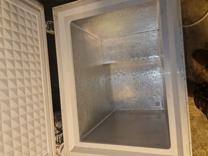 Chest freezer