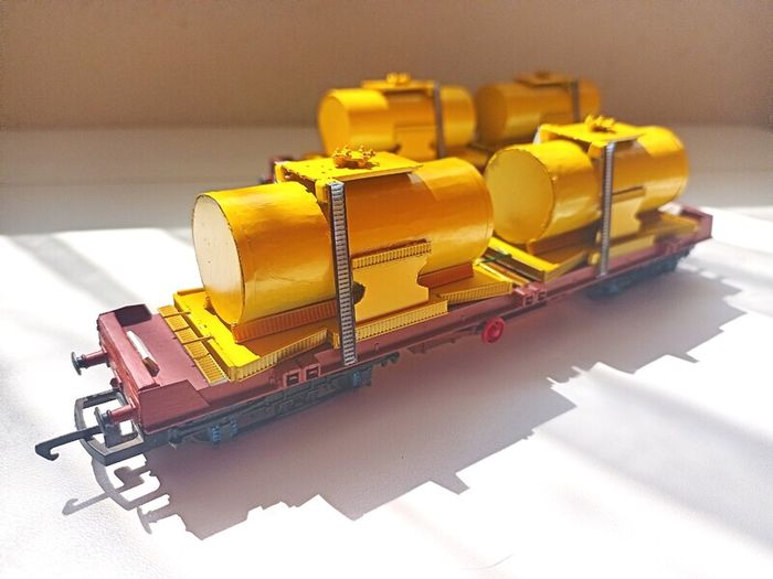 Model  Railway Irish Weedspray Wagons