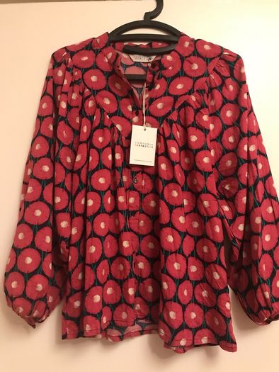 Ladies Blouse new with Tags
